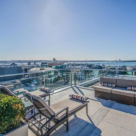 Your Family Getaway - Rooftop Spa & Pool! Auckland Extérieur photo